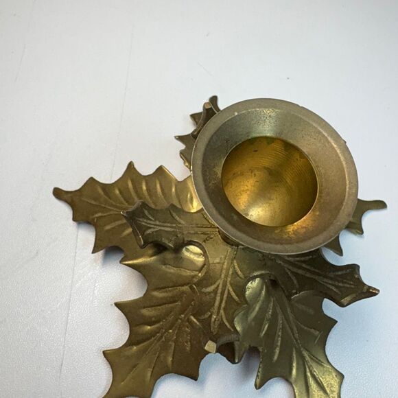 Vintage Brass Holly Leaf Candle Holder – Made in India - Picture 4 of 5